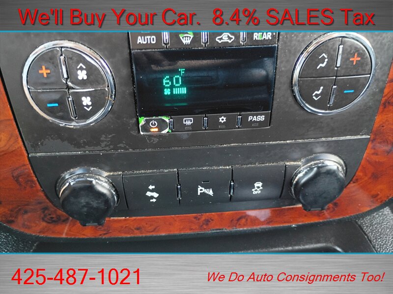 2012 Chevrolet Suburban LT VERY CLEAN - Photo 30 - Woodinville, WA 98072