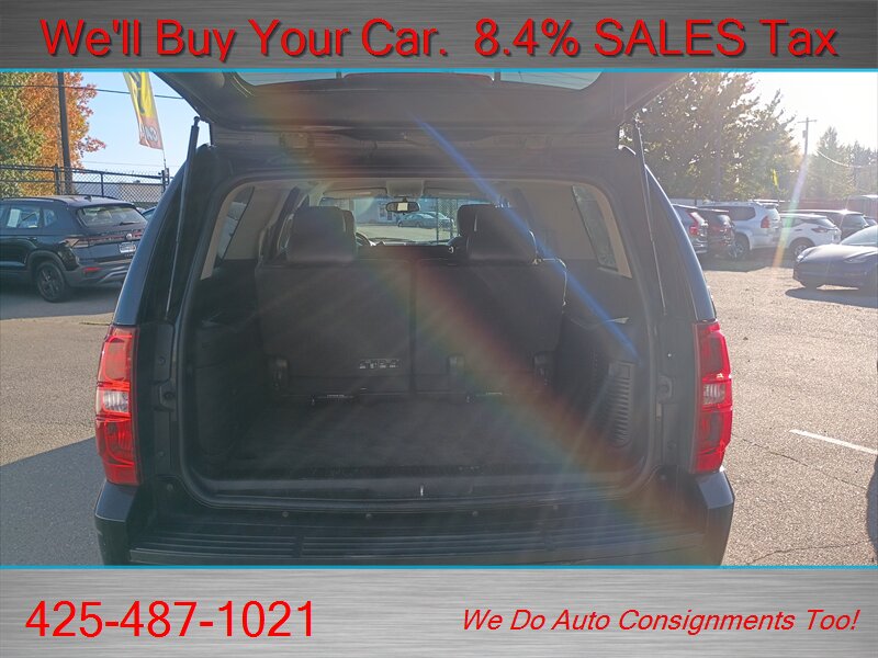 2012 Chevrolet Suburban LT VERY CLEAN - Photo 20 - Woodinville, WA 98072