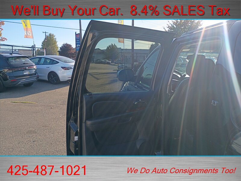 2012 Chevrolet Suburban LT VERY CLEAN - Photo 21 - Woodinville, WA 98072