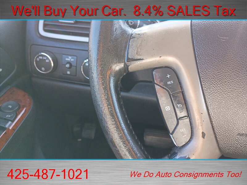 2012 Chevrolet Suburban LT VERY CLEAN - Photo 24 - Woodinville, WA 98072