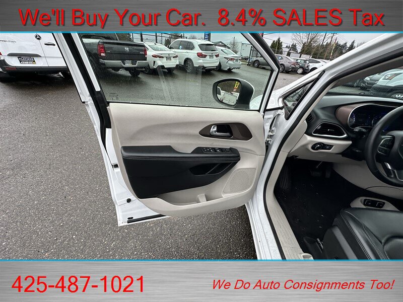 2020 Chrysler Voyager LXi - Photo 23 - Woodinville, WA 98072