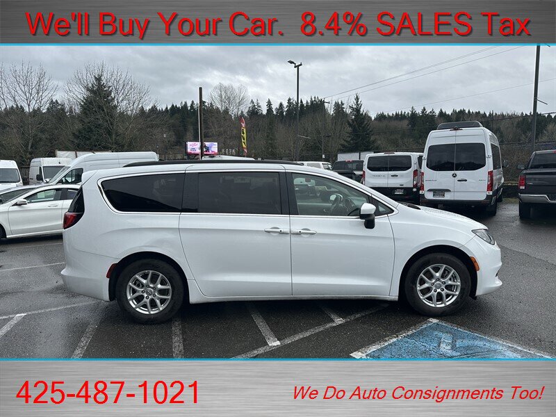 2020 Chrysler Voyager LXi - Photo 3 - Woodinville, WA 98072