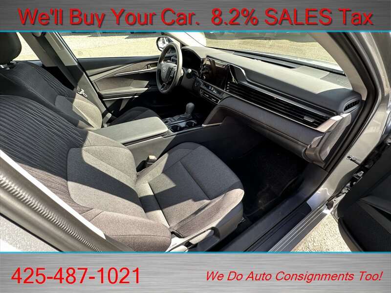 2025 Toyota Camry LE  RARE HYBRID SEDAN - Photo 20 - Woodinville, WA 98072