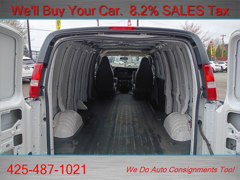 2023 Chevrolet Express 2500  RARE EXTENDED FULL SIZE - Photo 9 - Woodinville, WA 98072