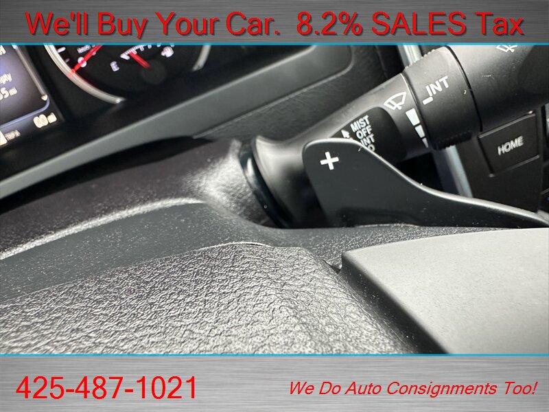 2015 Toyota Camry XSE  TOP MODEL - Photo 23 - Woodinville, WA 98072