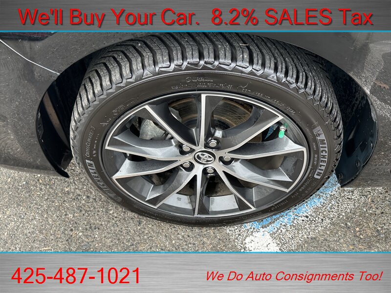 2015 Toyota Camry XSE  TOP MODEL - Photo 15 - Woodinville, WA 98072