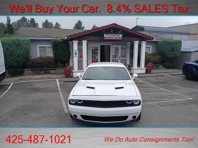 2019 Dodge Challenger SXT  SUPER CLEAN - Photo 2 - Woodinville, WA 98072