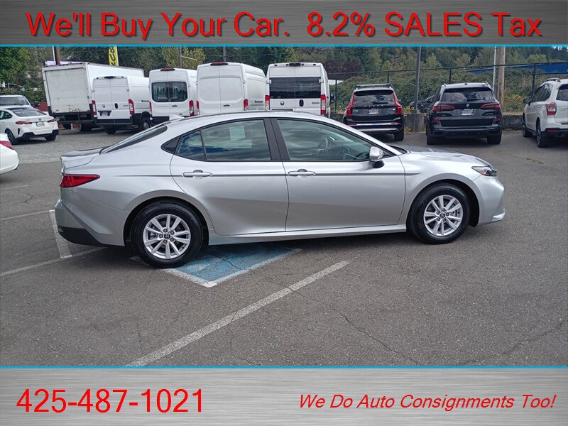 2026 Toyota Camry LE  RARE HYBRID GREAT MILEAGE - Photo 5 - Woodinville, WA 98072