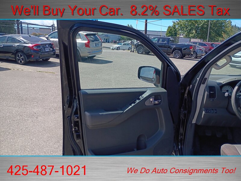 2012 Nissan Frontier S PRO 4X4 X OFF ROAD - Photo 11 - Woodinville, WA 98072