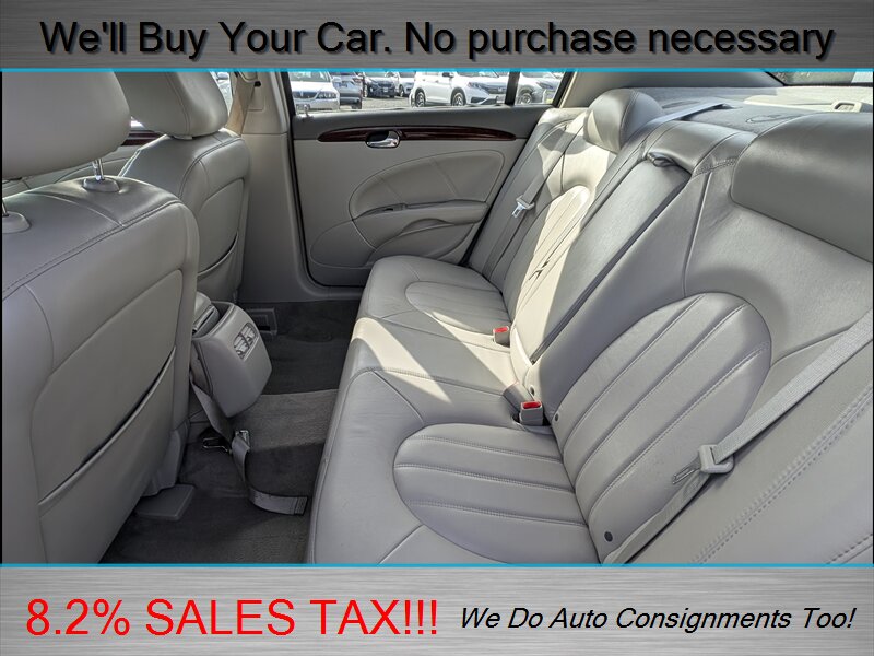 2009 Buick Lucerne CXL   - Photo 13 - Woodinville, WA 98072
