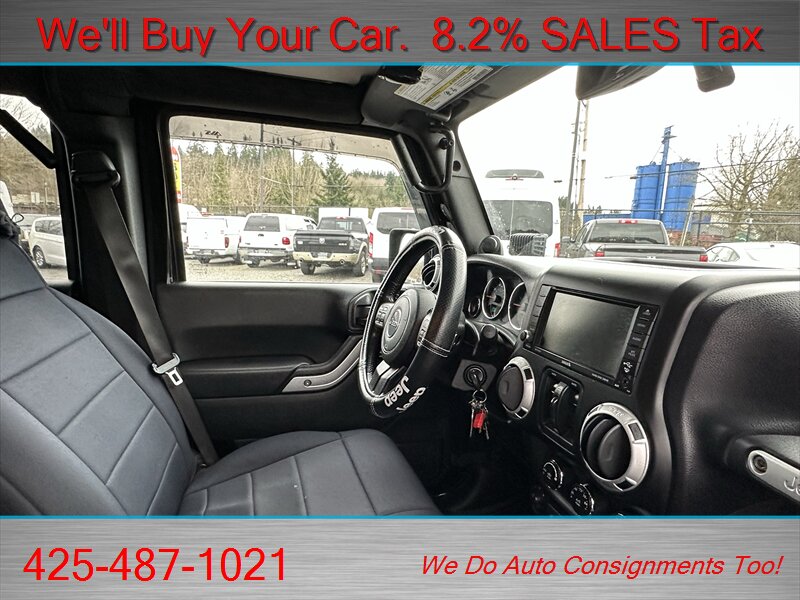2012 Jeep Wrangler Unlimited Call of Duty MW3   - Photo 29 - Woodinville, WA 98072