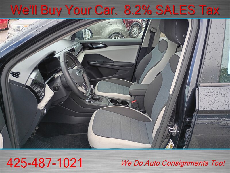 2025 Volkswagen Taos S   - Photo 11 - Woodinville, WA 98072