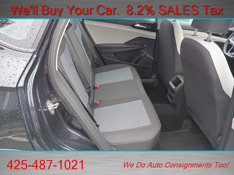 2025 Volkswagen Taos S   - Photo 15 - Woodinville, WA 98072
