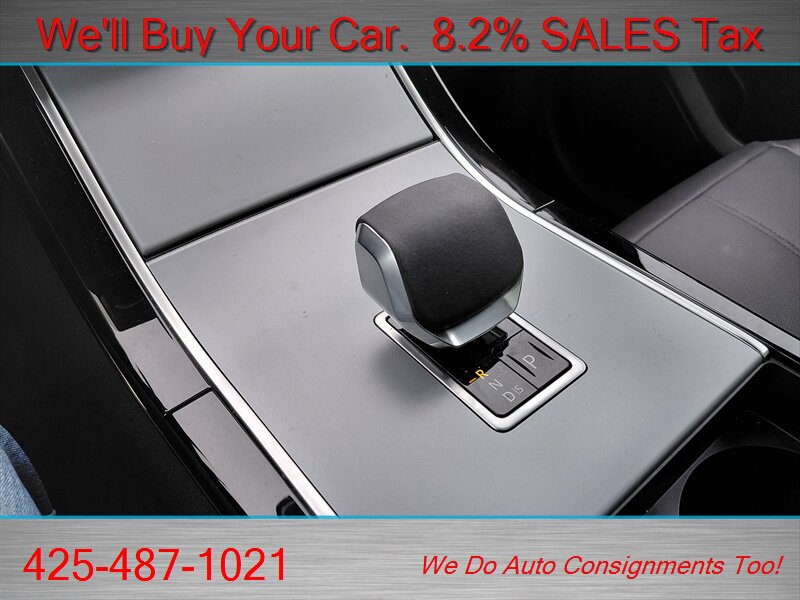 2025 Land Rover Range Rover Velar P250 S   - Photo 14 - Woodinville, WA 98072
