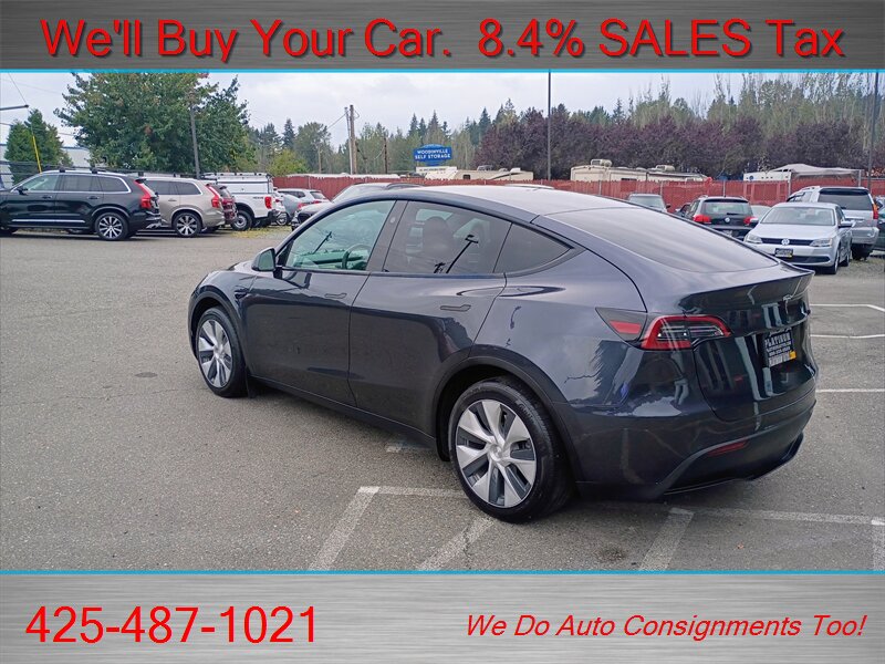 2024 Tesla Model Y Long Range   - Photo 8 - Woodinville, WA 98072