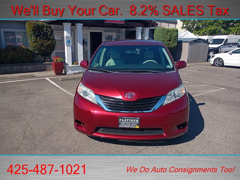 2011 Toyota Sienna LE 8-Passenger RARE 8 PASSENGER - Photo 2 - Woodinville, WA 98072