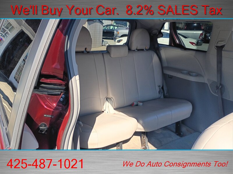 2011 Toyota Sienna LE 8-Passenger RARE 8 PASSENGER - Photo 41 - Woodinville, WA 98072