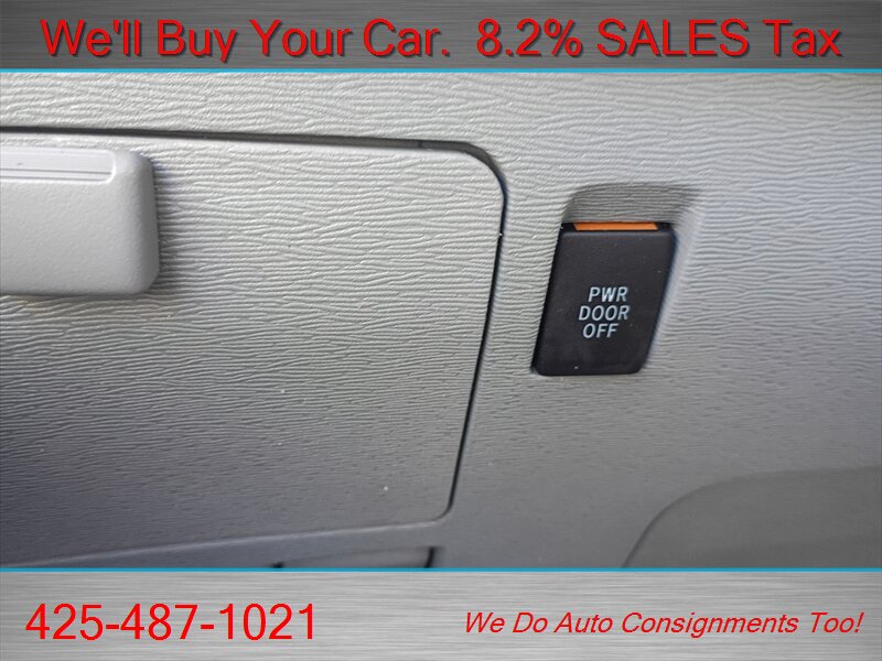 2011 Toyota Sienna LE 8-Passenger RARE 8 PASSENGER - Photo 24 - Woodinville, WA 98072