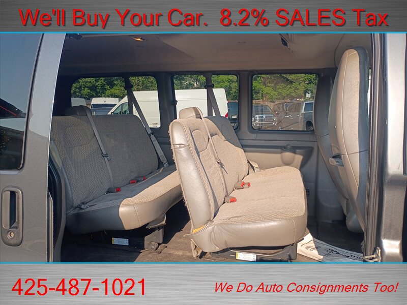 2017 Chevrolet Express LS 2500 passenger van - Photo 24 - Woodinville, WA 98072