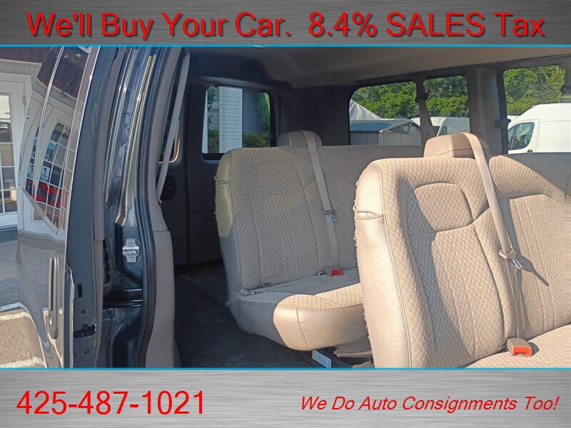 2017 Chevrolet Express LS 2500 passenger van - Photo 25 - Woodinville, WA 98072