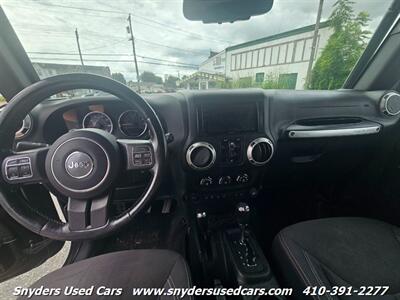 2016 Jeep Wrangler Unlimited Rubicon   - Photo 13 - Essex, MD 21221