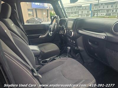 2016 Jeep Wrangler Unlimited Rubicon   - Photo 6 - Essex, MD 21221