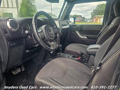 2016 Jeep Wrangler Unlimited Rubicon   - Photo 10 - Essex, MD 21221