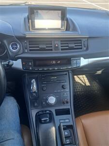 2013 Lexus CT 200h   - Photo 18 - Essex, MD 21221