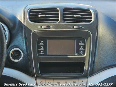 2016 Dodge Journey SXT   - Photo 21 - Essex, MD 21221