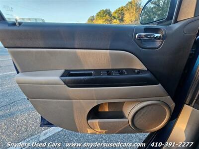 2009 Jeep Compass Rocky Mountain   - Photo 25 - Essex, MD 21221