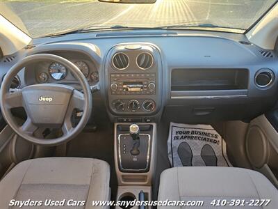 2009 Jeep Compass Rocky Mountain   - Photo 21 - Essex, MD 21221