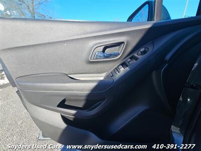 2017 Chevrolet Trax LT   - Photo 31 - Essex, MD 21221