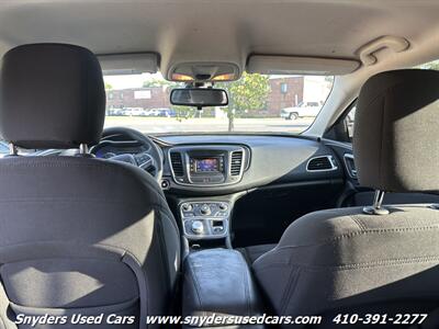 2015 Chrysler 200 Limited   - Photo 20 - Essex, MD 21221