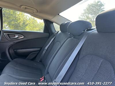 2015 Chrysler 200 Limited   - Photo 19 - Essex, MD 21221