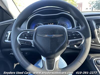 2015 Chrysler 200 Limited   - Photo 11 - Essex, MD 21221