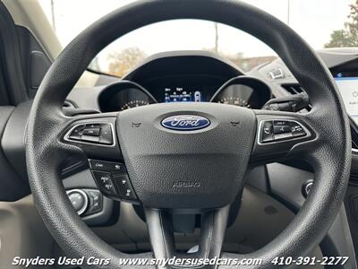 2019 Ford Escape SE   - Photo 11 - Essex, MD 21221