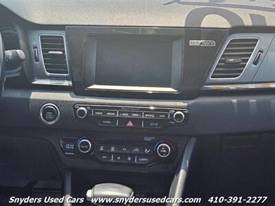 2019 Kia Niro EX   - Photo 27 - Essex, MD 21221