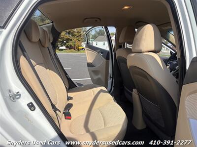 2012 Hyundai ACCENT GLS - Photo 14 - Essex, MD 21221