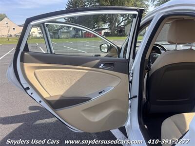 2012 Hyundai ACCENT GLS - Photo 12 - Essex, MD 21221