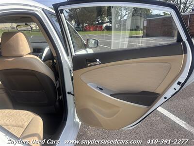 2012 Hyundai ACCENT GLS - Photo 13 - Essex, MD 21221