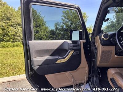 2011 Jeep Wrangler Unlimited Sahara   - Photo 6 - Essex, MD 21221