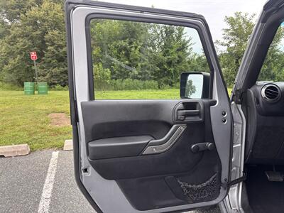 2015 Jeep Wrangler Unlimited Sport   - Photo 7 - Essex, MD 21221