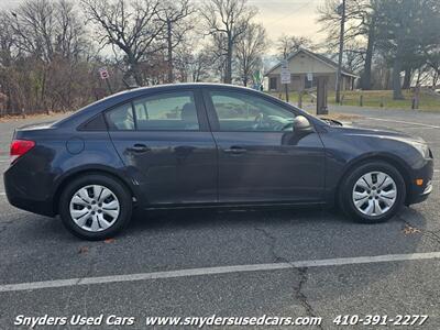 2014 Chevrolet Cruze LS Auto - Photo 7 - Essex, MD 21221