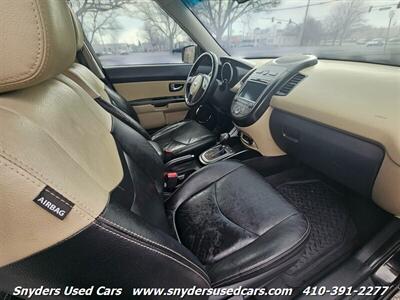 2012 Kia Soul ! - Photo 18 - Essex, MD 21221