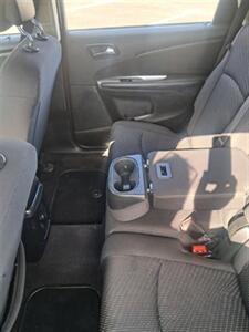 2018 Dodge Journey SE - Photo 12 - Essex, MD 21221