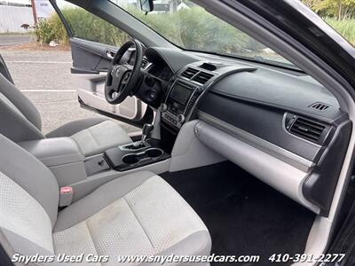 2012 Toyota Camry LE   - Photo 11 - Essex, MD 21221