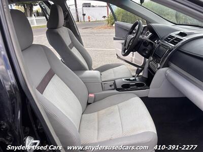 2012 Toyota Camry LE   - Photo 10 - Essex, MD 21221
