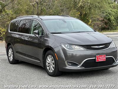 2018 Chrysler Pacifica Touring L Plus   - Photo 6 - Essex, MD 21221