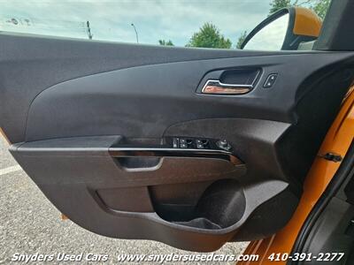 2017 Chevrolet Sonic LT Manual   - Photo 32 - Essex, MD 21221