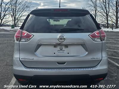 2015 Nissan Rogue SV   - Photo 5 - Essex, MD 21221